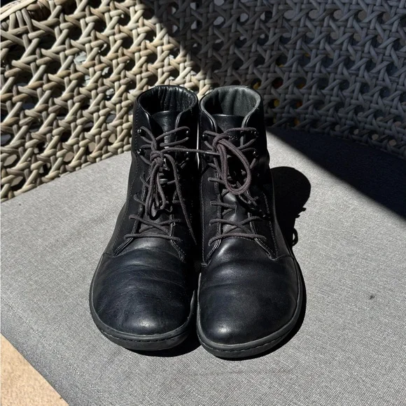 Vivo Barefoot Black Leather Boots - Picture 1 of 5